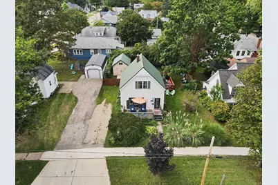 562 Kalamazoo Street, South Haven, MI 49090 - Photo 18