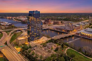 335 Bridge St NW, Grand Rapids, MI 49504 - Photo 48