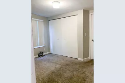 21517 Jacksonville Street, Farmington Hills, MI 48336 - Photo 14