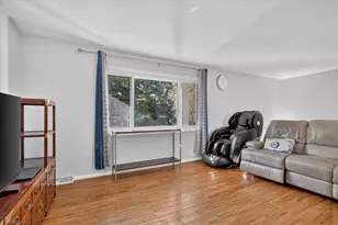 1761 Fulton St W, Grand Rapids, MI 49504 - Photo 8