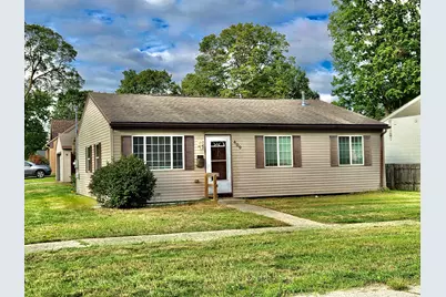 409 E Division Street, Vicksburg, MI 49097 - Photo 1