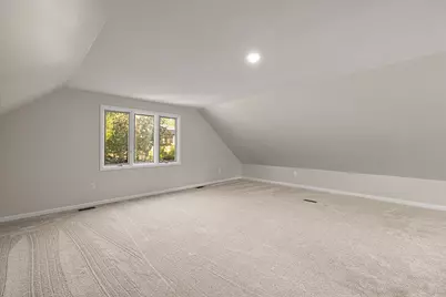 6230 Darramoor Road, Bloomfield Hills, MI 48301 - Photo 38