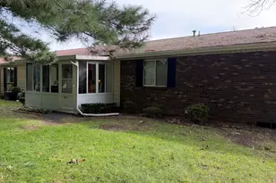 5831 Leisure S Dr SE, Kentwood, MI 49548 - Photo 16