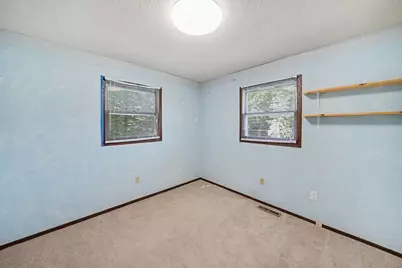 3288 Chestnut Avenue, Coloma, MI 49038 - Photo 12