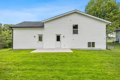 805 N Walnut Street, Greenville, MI 48838 - Photo 6