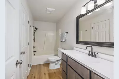 805 N Walnut Street, Greenville, MI 48838 - Photo 24