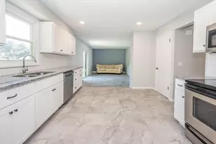 319 Westview St, Kalamazoo, MI 49009 - Photo 10