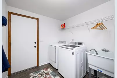 1414 Eastwood Circle, Saline, MI 48176 - Photo 20