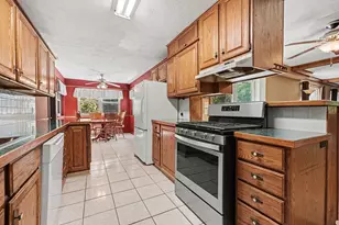 21801 W Cutler Rd, Howard City, MI 49329 - Photo 12