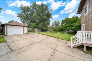 1512 Joy Ave, Jackson, MI 49203 - Photo 40