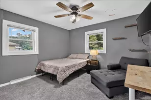 6896 N Riverview Dr, Kalamazoo, MI 49004 - Photo 20