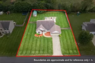 69390 Sundance Dr, Edwardsburg, MI 49112 - Photo 38