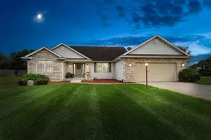 69390 Sundance Dr, Edwardsburg, MI 49112 - Photo 44