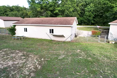 1852 N Lincoln Road, Ludington, MI 49431 - Photo 12