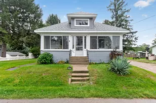 223 Pierce Ave, Jackson, MI 49203 - Photo 4
