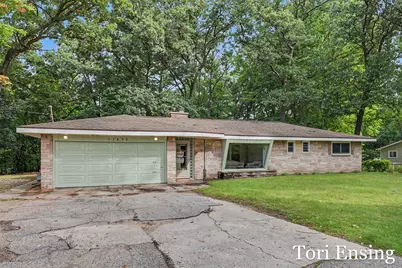 11852 W Carson City Road, Greenville, MI 48838 - Photo 2