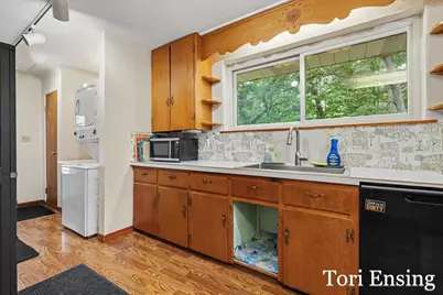 11852 W Carson City Road, Greenville, MI 48838 - Photo 6