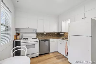60 College Avenue NE, Grand Rapids, MI 49503 - Photo 42