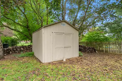 1447 Oak Terrace, Saint Joseph, MI 49085 - Photo 38
