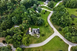 2112 Scenic Hills Dr, Jackson, MI 49201 - Photo 80