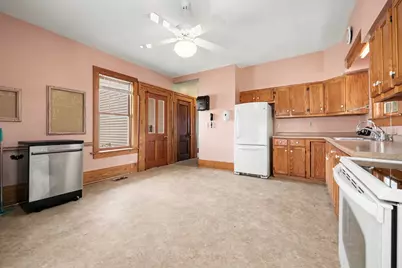 201 E Main Street, Ionia, MI 48846 - Photo 10