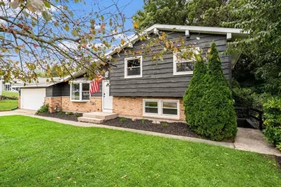 193 Lantern Drive NW, Comstock Park, MI 49321 - Photo 4