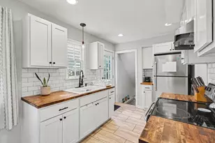 1011 Dickinson St SE, Grand Rapids, MI 49507 - Photo 10