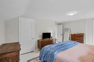 1011 Dickinson St SE, Grand Rapids, MI 49507 - Photo 14