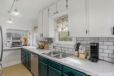 62 W 22nd Street, Holland, MI 49423 - Photo 8