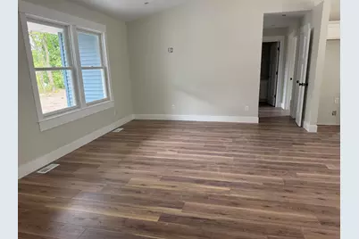 77 N Michigan Street, Muskegon, MI 49442 - Photo 6