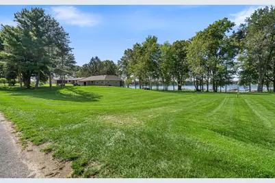 43618 Carla Drive, Paw Paw, MI 49079 - Photo 44