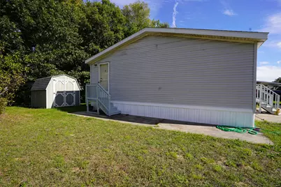 517 E Rainbow Road, Newaygo, MI 49337 - Photo 28