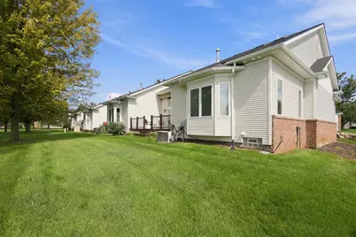 10176 Clarkshire Court, South Lyon, MI 48178 - Photo 2