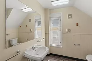 720 Catherine St, Ann Arbor, MI 48104 - Photo 24