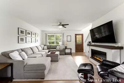 15313 Saddlebrook Court, Grand Haven, MI 49417 - Photo 12