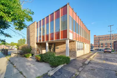 210 W Franklin Street, Jackson, MI 49201 - Photo 2