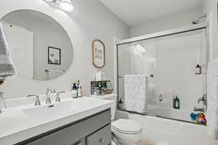 3672 Whispering Woods Dr, Muskegon, MI 49444 - Photo 20