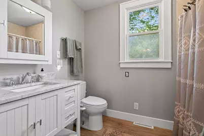 1536 E Nickerson Avenue, Benton Harbor, MI 49022 - Photo 12