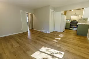 895 Starwick Dr, Ann Arbor, MI 48105 - Photo 8