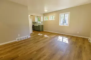 895 Starwick Dr, Ann Arbor, MI 48105 - Photo 10