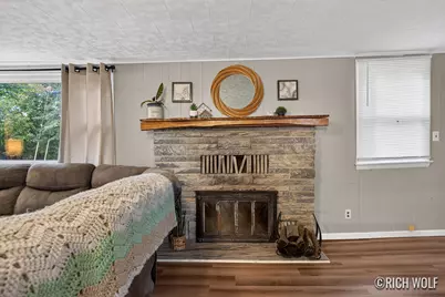 11505 Wren Drive, Lakeview, MI 48850 - Photo 10