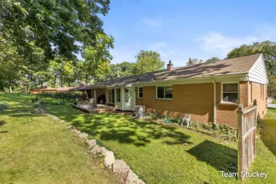 1127 Maplegrove Drive NW, Grand Rapids, MI 49504 - Photo 26