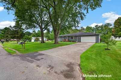 15005 161st Avenue, Grand Haven, MI 49417 - Photo 2