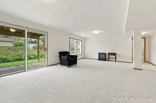 54 Aspen Ln NE, Grand Rapids, MI 49546 - Photo 32