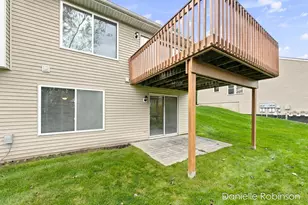 54 Aspen Ln NE, Grand Rapids, MI 49546 - Photo 36
