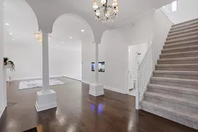 8336 Nightingale Street, Dearborn Heights, MI 48127 - Photo 6
