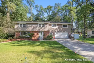 1730 Maunta Ln, Jackson, MI 49201 - Photo 1