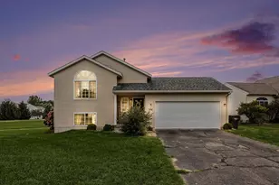 376 Prairie Run Dr NE, Cedar Springs, MI 49319 - Photo 1