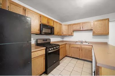 216 Maplelawn Street SE, Kentwood, MI 49548 - Photo 10