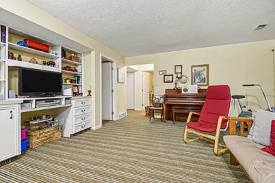 2133 North Cross Creek Drive SE, Grand Rapids, MI 49508 - Photo 16